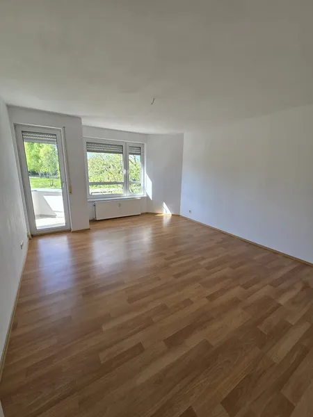Helle 2-Zimmer-Wohnung mit Balkon in Berlin-Spandau — photo 1